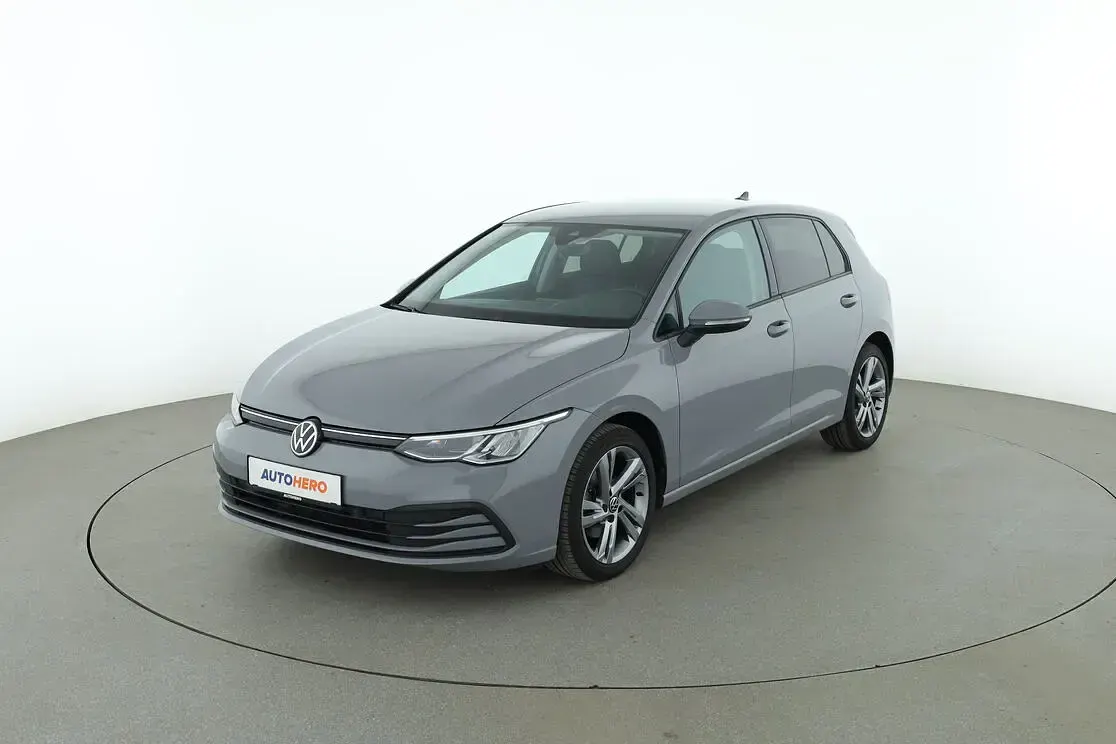 Gebraucht VW Golf VIII Life 150 PS (110 kW) 2020 Limousine