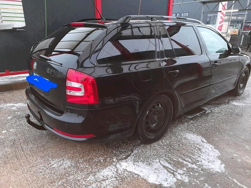 Gebraucht Skoda Octavia 150 PS (110 kW) 2008 Schwarz Kombi