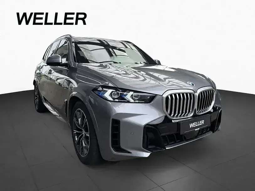 Gebraucht BMW X5 Sport Line 299 PS (219 kW) 2025 Grau SUV