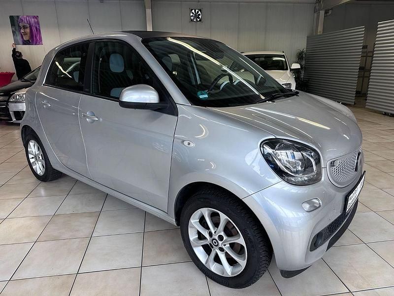 Second-hand Smart ForFour 71 CP (52 kW) 2015 Argintiu Hatchback