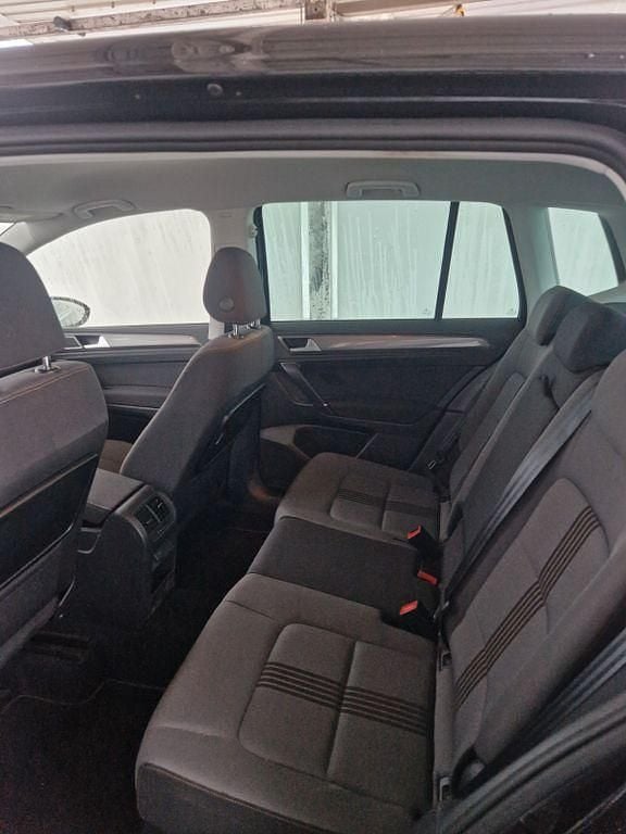 Gebraucht VW Golf Sportsvan Allstar 125 PS (91 kW) 2017 Schwarz Van / Kleinbus