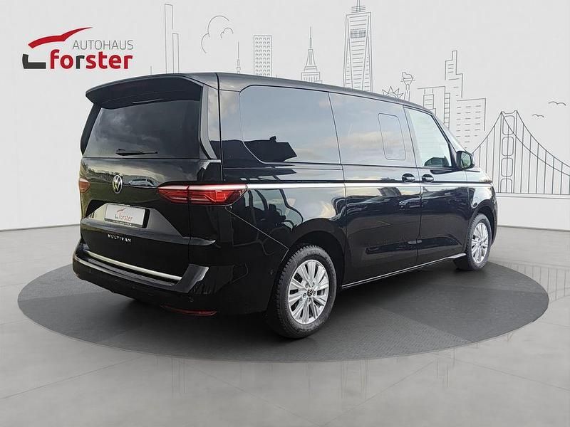 Gebraucht VW Multivan Style 150 PS (110 kW) 2024 Deep black Van