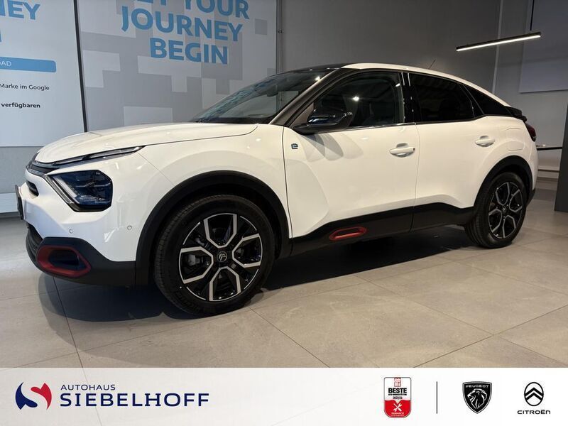 Weiß Gebraucht 2022 Citroën e-C4 Shine Limousine | 18.970 € (Guter Preis) - Bild 1/4