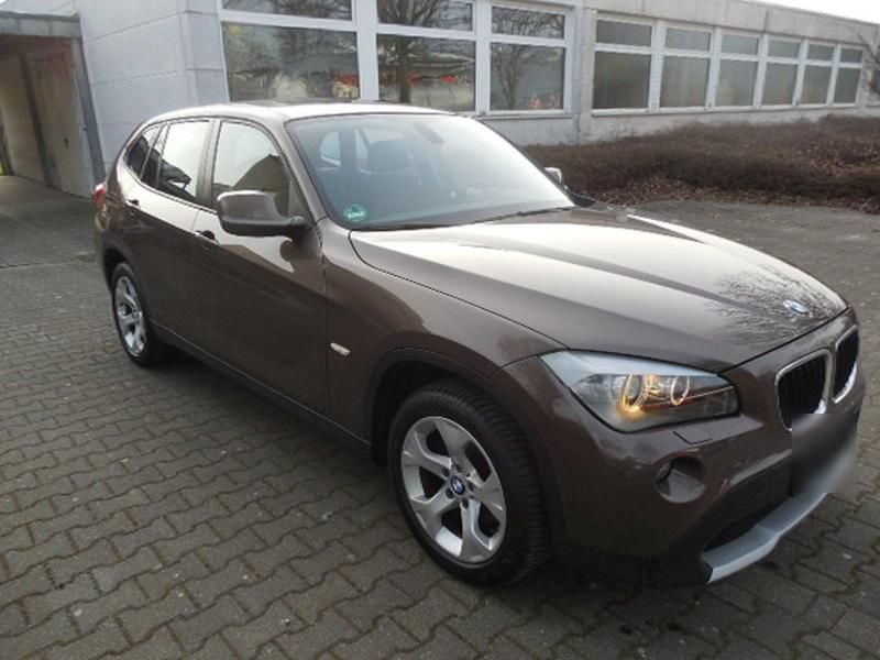 Gebraucht BMW X1 177 PS (130 kW) 2011 Braun SUV