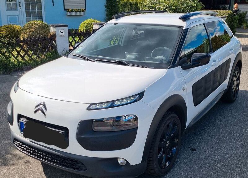 Weiß Gebraucht 2014 Citroën C4 Cactus Feel Kleinwagen | 7.450 € (Fairer Preis) - Bild 1/4