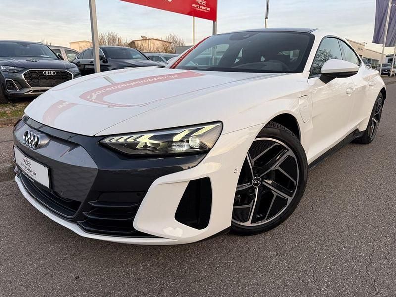 Ibisweiss Gebraucht 2021 Audi e-tron GT quattro Sport Limousine | 49.000 € (Fairer Preis) - Bild 1/4