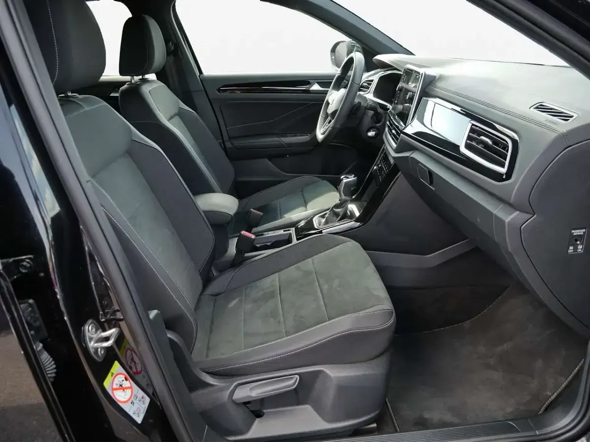 Gebraucht VW T-Roc R-line 150 PS (110 kW) 2025 Schwarz SUV