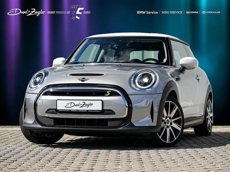 Metling silver metallic (metallic) Gebraucht 2023 Mini Cooper Kleinwagen | 19.980 € (Fairer Preis) - Bild 1/4