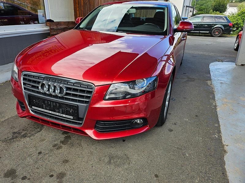 Rot Gebraucht 2008 Audi A4 Limousine | 6.500 € (Fairer Preis) - Bild 1/4