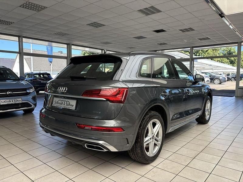 Gebraucht Audi Q5 S-Line 204 PS (150 kW) 2022 Grau metallic SUV
