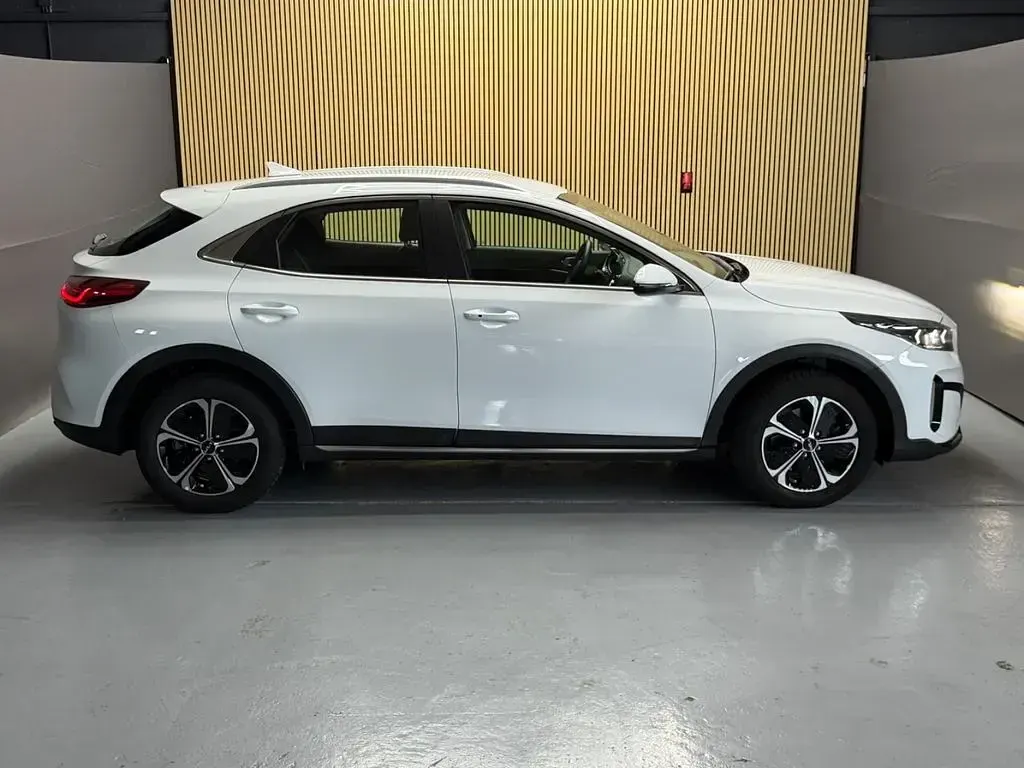 Gebraucht Kia XCeed Vision 105 PS (77 kW) 2022 Casa white SUV