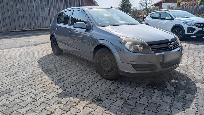 Gebraucht Opel Astra 105 PS (77 kW) 2004 Grau Limousine