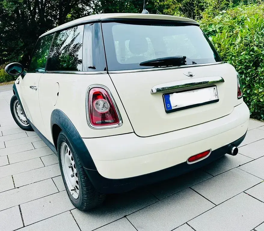 Gebraucht Mini ONE 95 PS (69 kW) 2009 Weiß Kleinwagen