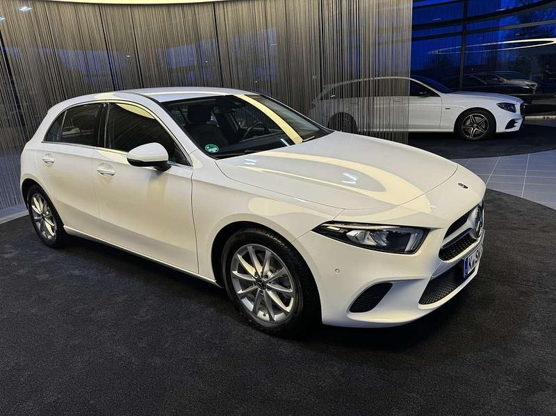Gebraucht Mercedes A220 190 PS (139 kW) 2019 Weiß Kleinwagen