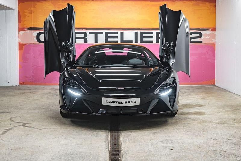 Gebraucht McLaren Artura 700 PS (514 kW) 2023 Schwarz Coupé