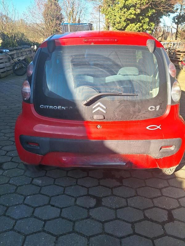 Gebraucht Citroën C1 68 PS (50 kW) 2009 Rot Kleinwagen