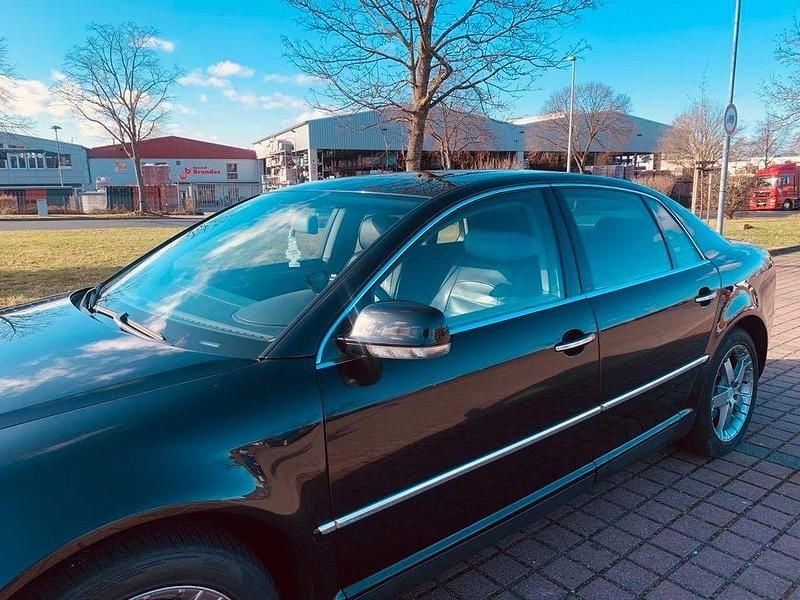 Second-hand VW Phaeton 224 CP (164 kW) 2006 Negru Berlinǎ