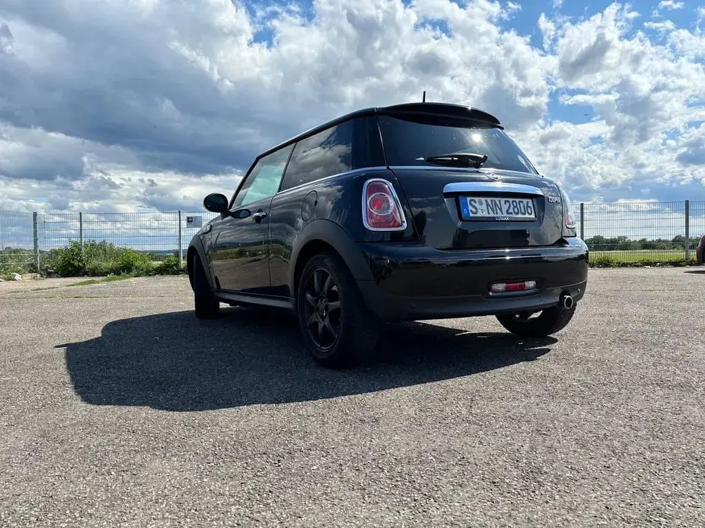 Gebraucht Mini Cooper Brick Lane 122 PS (89 kW) 2013 Schwarz Kleinwagen