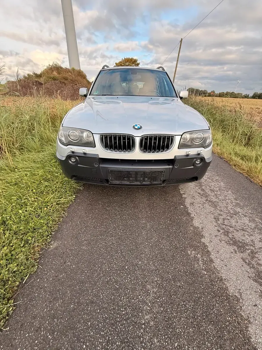 Gebraucht BMW X3 218 PS (160 kW) 2005 Silber SUV