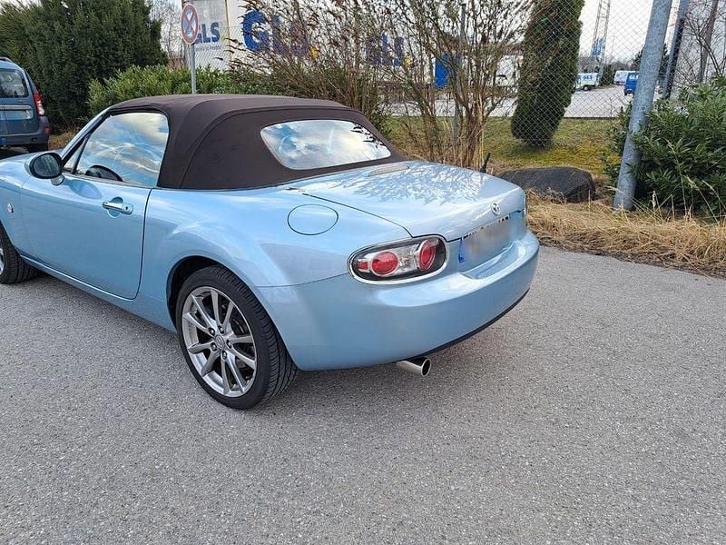 Gebraucht Mazda MX5 126 PS (92 kW) 2008 Blau Cabrio