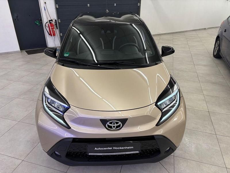 Gebraucht Toyota Aygo X Pulse 72 PS (52 kW) 2022 Braun SUV