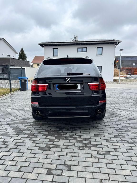 Second-hand BMW X5 Performance 306 CP (225 kW) 2011 Negru SUV
