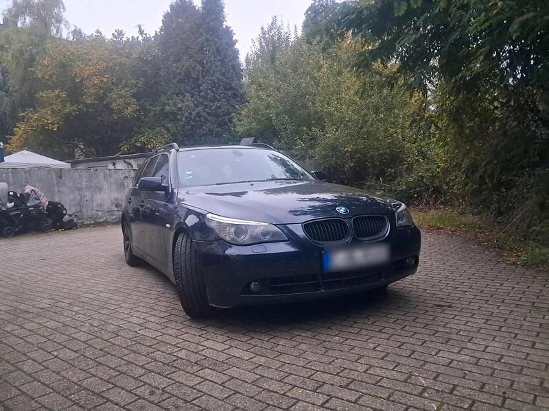 Gebraucht BMW 530 232 PS (170 kW) 2006 Schwarz Kombi