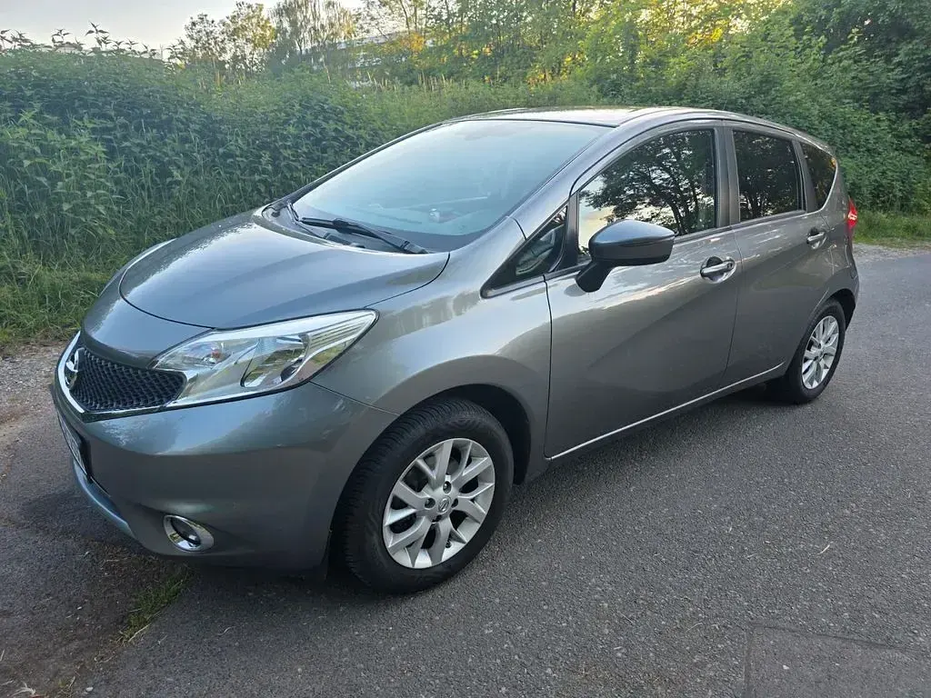 Gebraucht Nissan Note Acenta+ 98 PS (72 kW) 2015 Grau Kleinwagen
