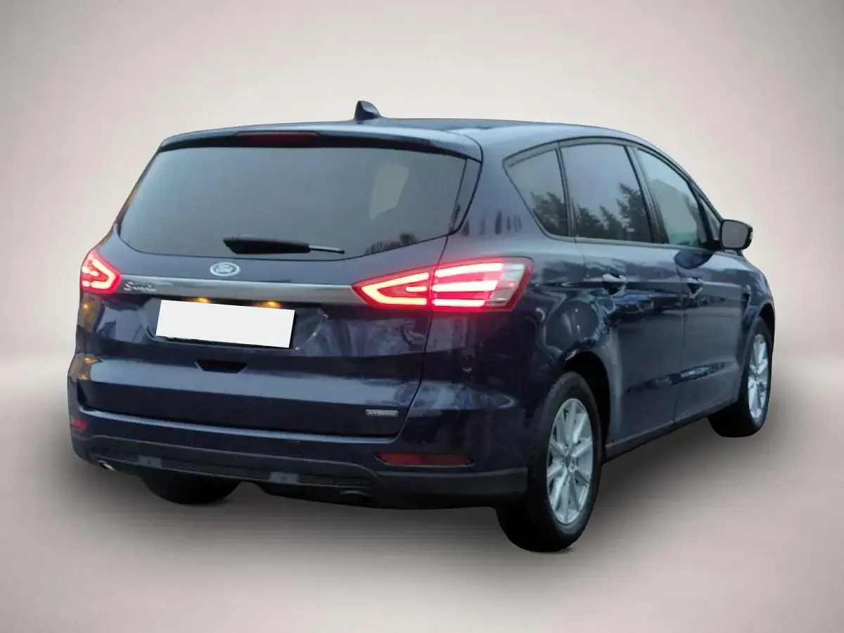 Gebraucht Ford S-MAX Titanium 190 PS (139 kW) 2022 Manufacturer Van / Kleinbus