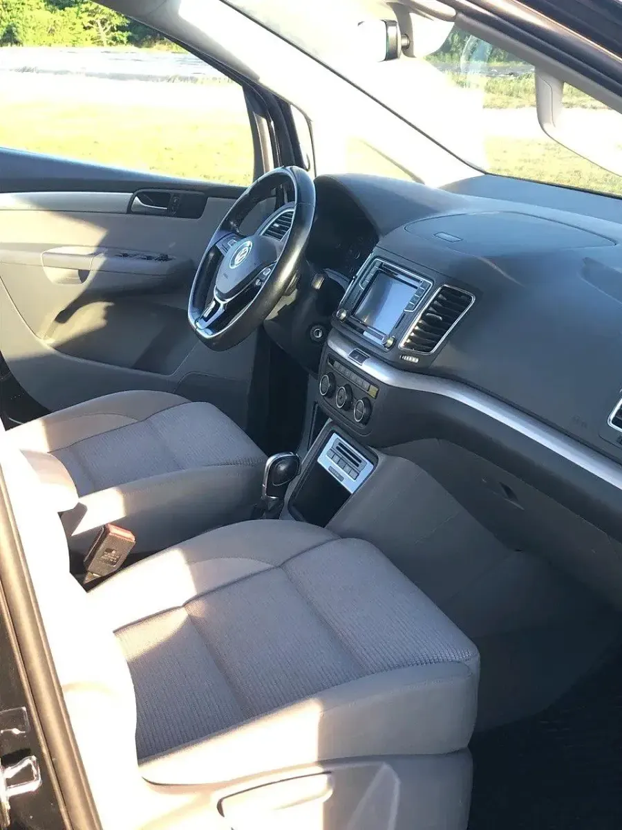 Gebraucht VW Sharan 184 PS (135 kW) 2017 Schwarz Van / Kleinbus