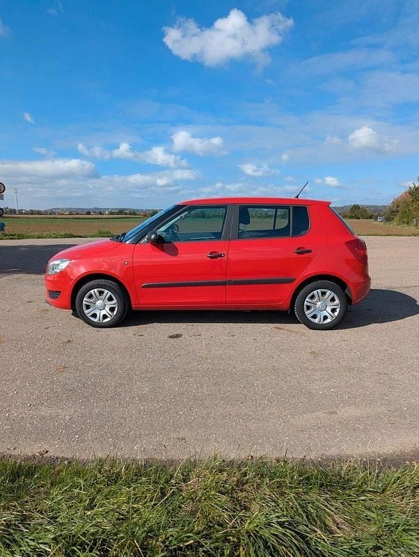 Gebraucht Skoda Fabia Cool Edition 86 PS (63 kW) 2014 Rot Kleinwagen