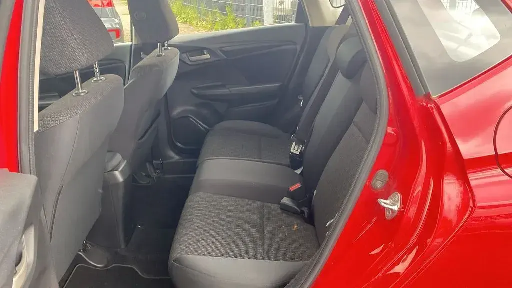 Gebraucht Honda Jazz Trend 102 PS (75 kW) 2017 Rot Kleinwagen