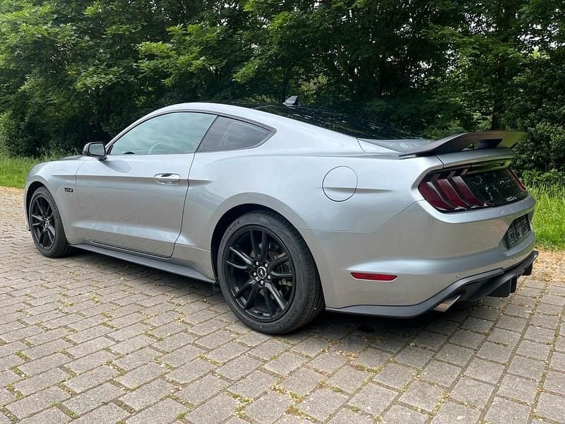 Gebraucht Ford Mustang 450 PS (330 kW) 2021 Grau Coupé