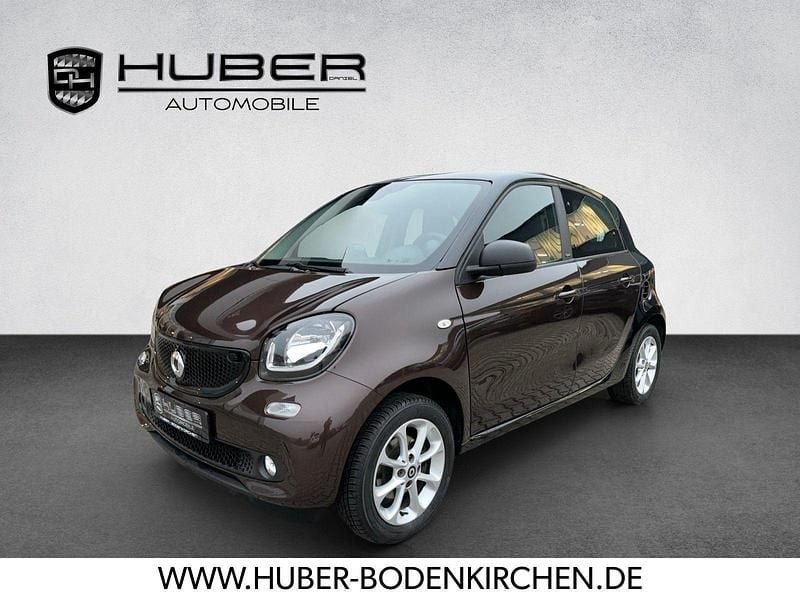 Gebraucht Smart ForFour Passion 71 PS (52 kW) 2019 Braun Kleinwagen