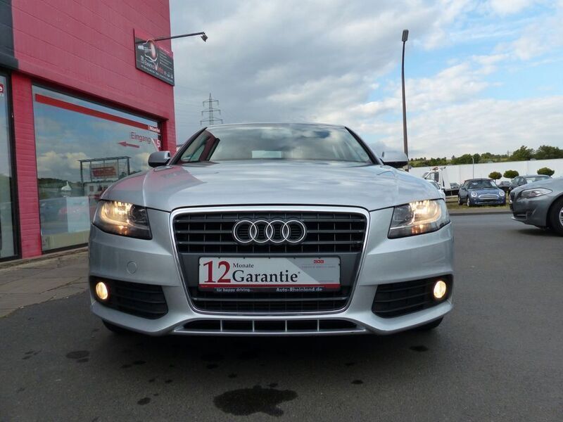 Silber Gebraucht 2009 Audi A4 Ambiente Limousine | 8.560 € (Fairer Preis) - Bild 1/4