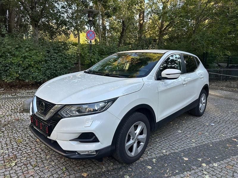 Weiß Gebraucht 2018 Nissan Qashqai Acenta SUV | 10.900 € (Guter Preis) - Bild 1/4