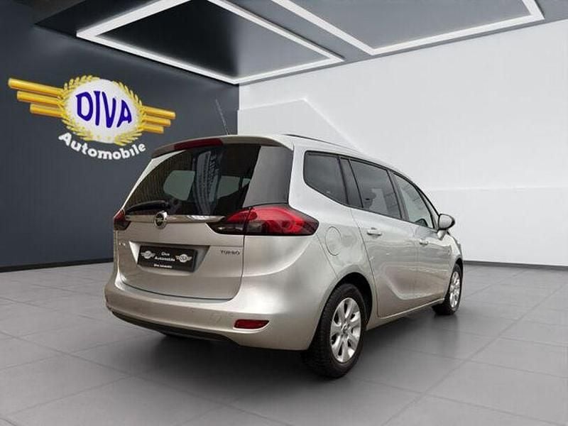 Gebraucht Opel Zafira Tourer Active 140 PS (102 kW) 2017 Silber Van / Kleinbus