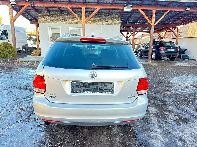 Gebraucht VW Golf VI Style 105 PS (77 kW) 2011 Silber Kleinwagen