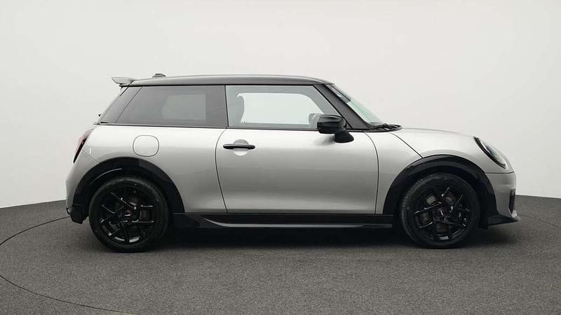 Gebraucht Mini John Cooper Works 156 PS (114 kW) 2024 Grau Kleinwagen
