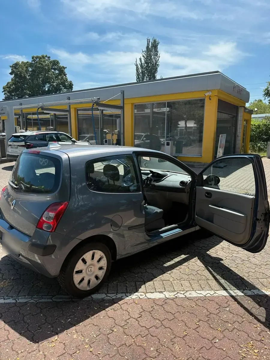 Gebraucht Renault Twingo 60 PS (44 kW) 2008 Blau Kleinwagen