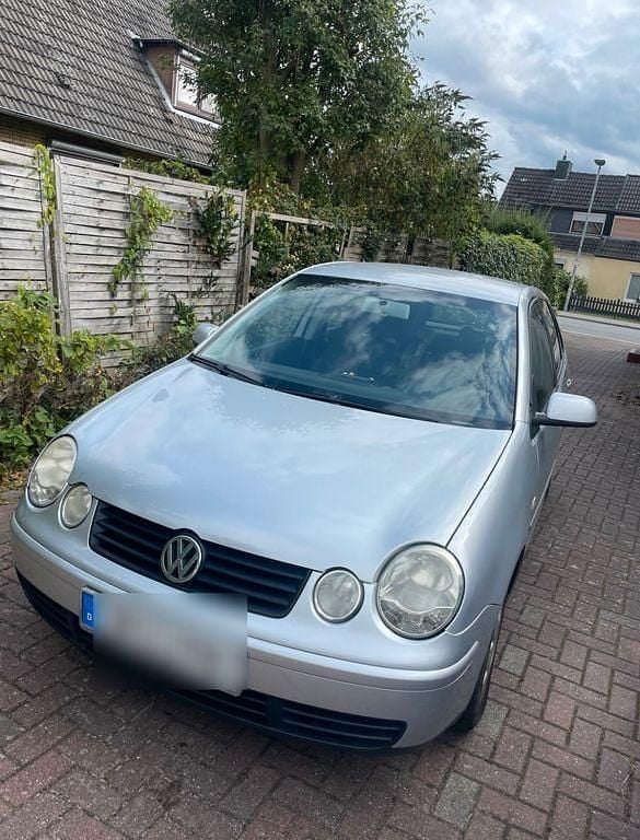 Silber Gebraucht 2002 VW Polo Comfortline Kombi | 1.790 € (Fairer Preis) - Bild 1/4