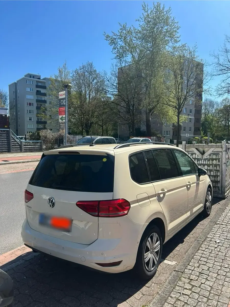 Gebraucht VW Touran 119 PS (87 kW) 2020 Gelb Van / Kleinbus