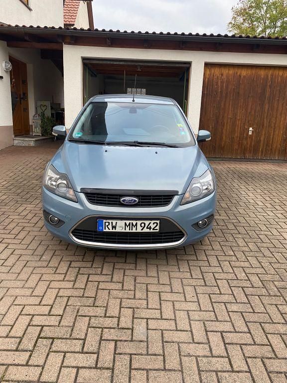 Blau Gebraucht 2008 Ford Focus Titanium Limousine | 2.800 € (Fairer Preis) - Bild 1/4