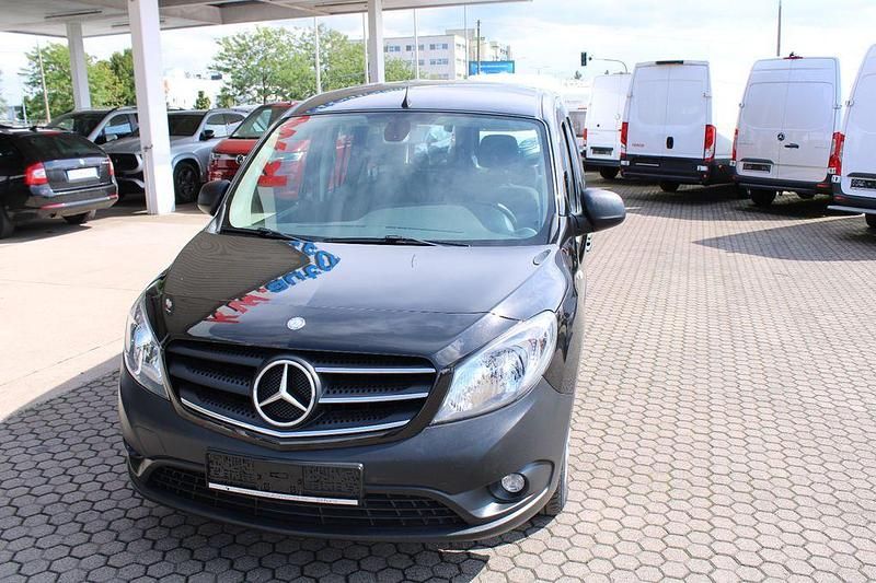 Gebraucht Mercedes Citan 109 90 PS (66 kW) 2016 Schwarz Kombi