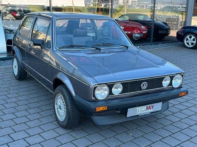 Grau Gebraucht 1983 VW Golf I Limousine | 8.900 € - Bild 1/4