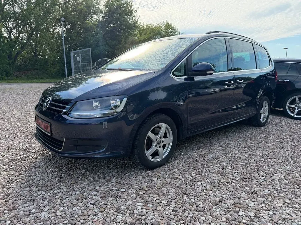 Gebraucht VW Sharan Comfortline 140 PS (102 kW) 2012 Blau Van / Kleinbus