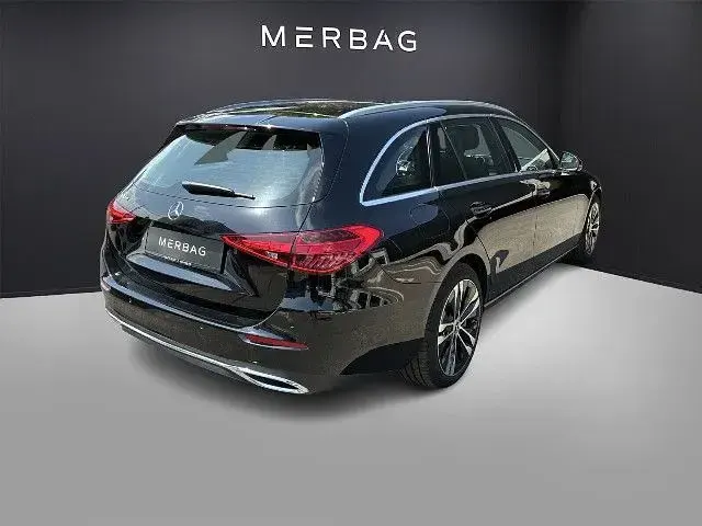 Gebraucht Mercedes C300e 313 PS (230 kW) 2023