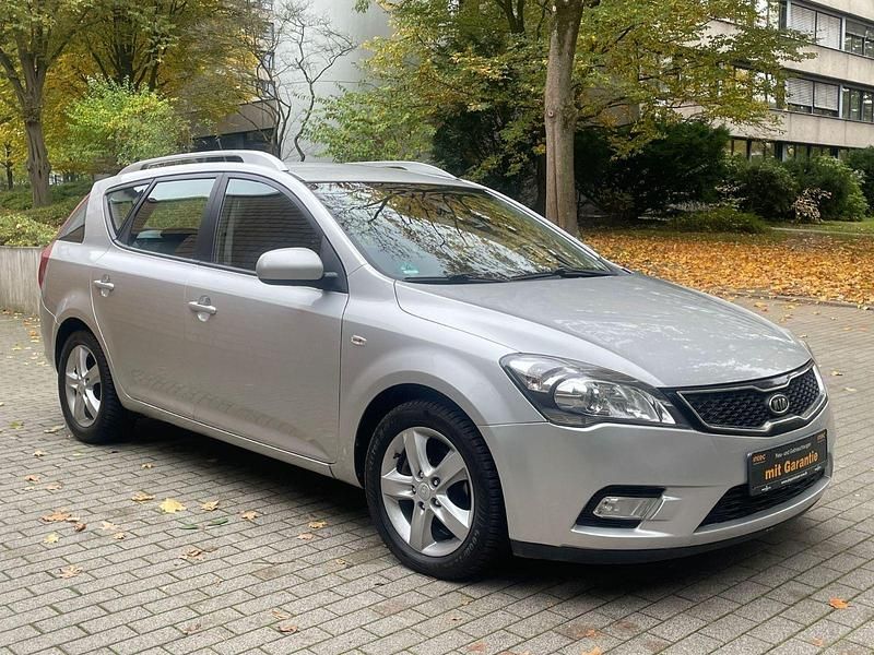 Gebraucht Kia Ceed GT 116 PS (85 kW) 2012 Silber Kombi