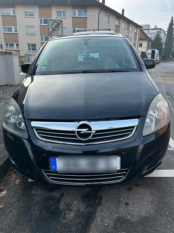 Schwarz Gebraucht 2010 Opel Zafira Van / Kleinbus | 2.850 € (Fairer Preis) - Bild 1/4