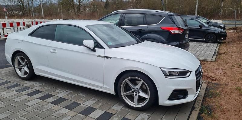 Gebraucht Audi A5 Sport 190 PS (139 kW) 2016 Weiß Coupé